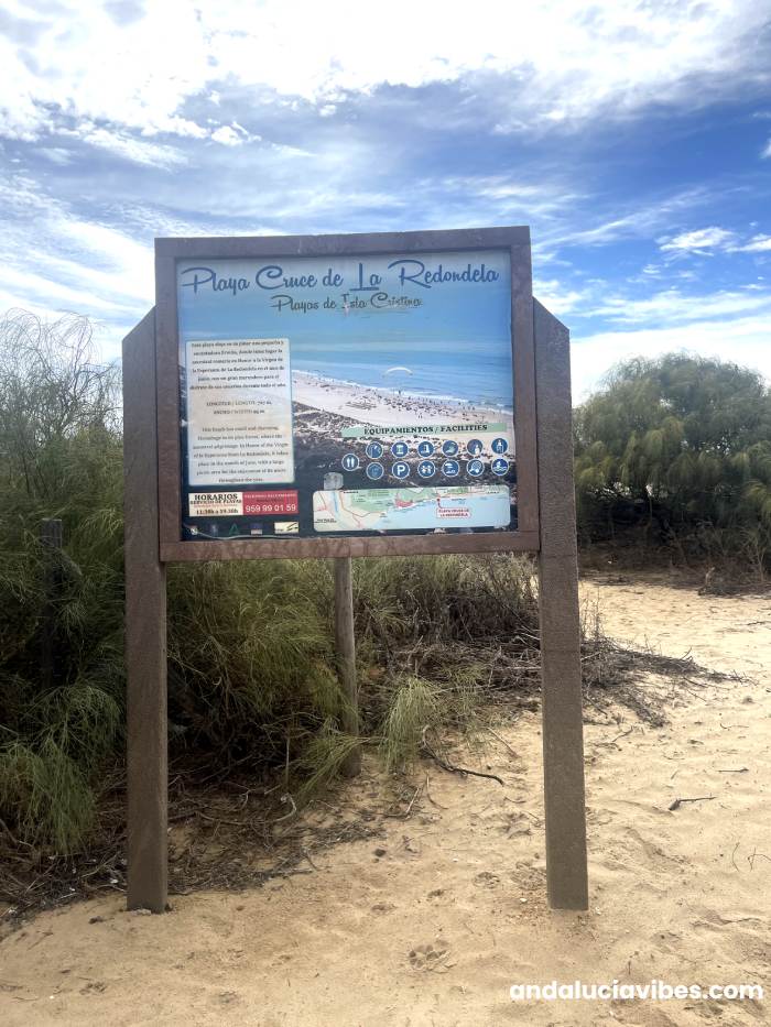 Entrada a la playa de La Redondela La Peña - Entrada a la playa de La Redondela